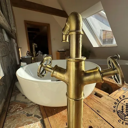 Harzer Healing Center 2025 Himmlische Landhauswohnung Mit Fussbodenheizung,xxl Kochinsel,xxl Regendusche,modern,hochwertig,persoenlich,vollausgestattet Вилла *